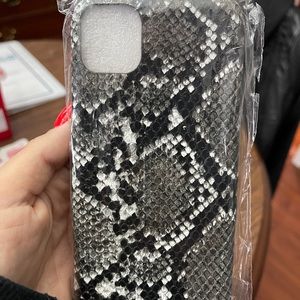 iPhone 11 Pro Max case snakeskin